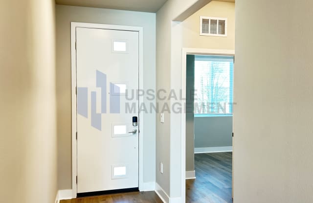 74920 Trousadale Drive Gallery 4