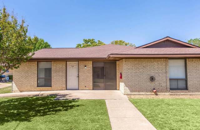 Town Creek Village Gallery 3
