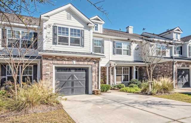 Gorgeous Park West Townhome! - 3639 Bagley Drive, Mount Pleasant, SC 29466