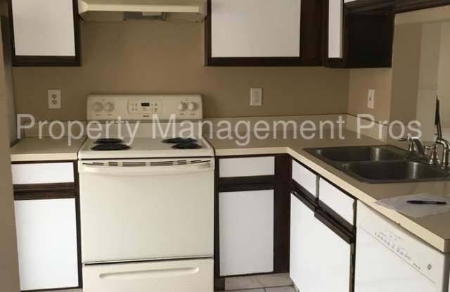 1738 Shady Ridge Court Unit: 222 Gallery 3