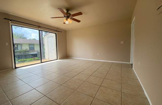 2 Bedroom, 1.5 Bath Second Floor Condo in Lake Frederica Neighborhood!!! photos photos 2 Bedroom, 1.5 Bath Second Floor Condo in Lake Frederica Neighborhood!!! photos photos