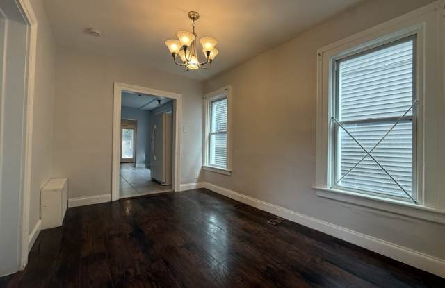 509 Yates Street - 1 Gallery 4