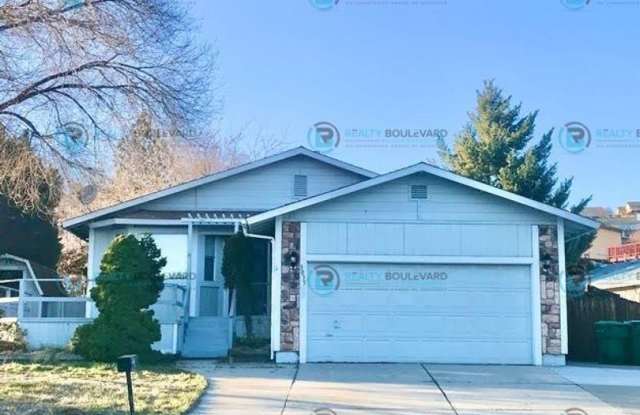 3BR/2BA Single-Story with Backyard, RV Parking, 2 car garage, close to UNR! photos photos