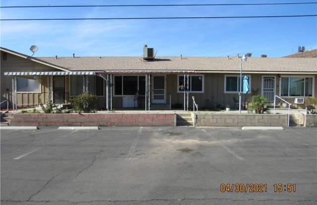 150 E Lakeshore Drive photos photos
