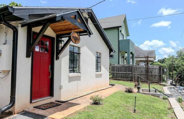 150 South Avenue SE Gallery 3