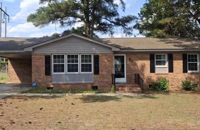 1604 Ashland Drive North photos photos