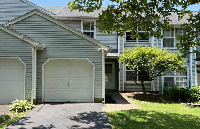 17 Carousel Circle - 17 Carousel Circle, New Britain, PA 18901