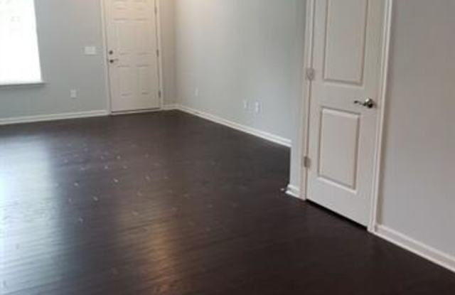13801 Cinnabar Place Gallery 3