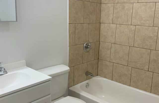Newly Renovated 3 Bedroom with Parking! Video in Photos! - 355 South Queen Street, York, PA 17403