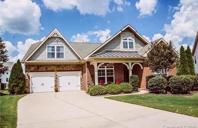 313 Thornhill St - 313 Thornhill Street, Fort Mill, SC 29715
