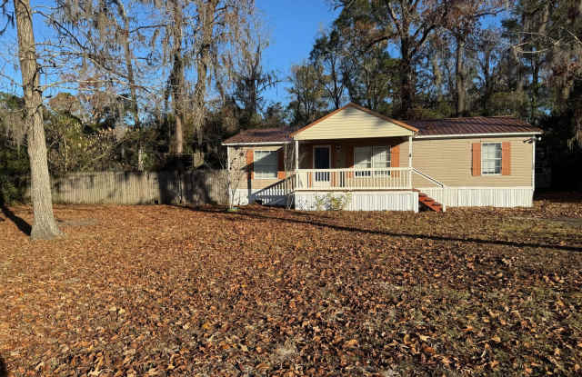 3 Bedroom 2 Bath Rental in North Wakulla - 126 Happy Time Drive, Wakulla County, FL 32327