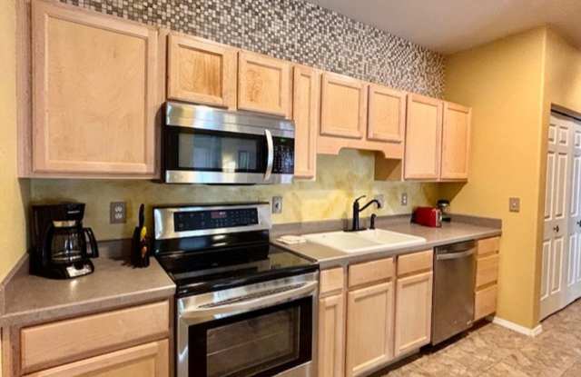 $500 OFF First Month Rent | Lease Options | Powder Village photos photos