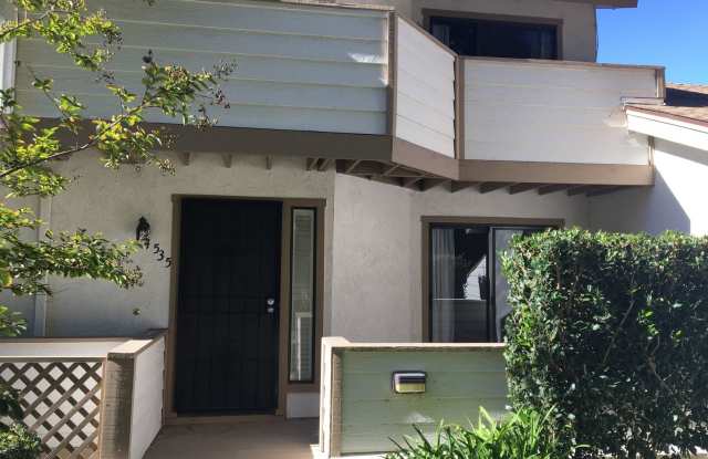 4535 Chateau Dr - 4535 Chateau Drive, San Diego, CA 92117