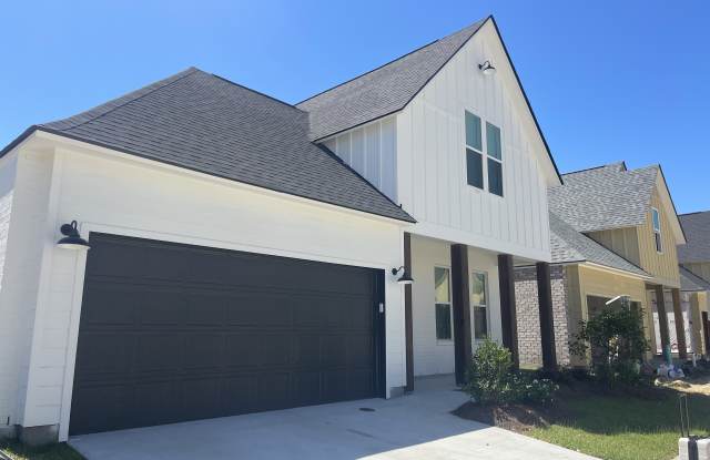 1549 Alum Creek Drive - 1549 Alum Creek Drive, Gardere, LA 70820