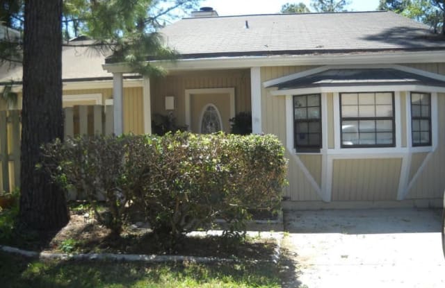 2556 WHITE HORSE RD W - 2556 White Horse Road, Jacksonville, FL 32246