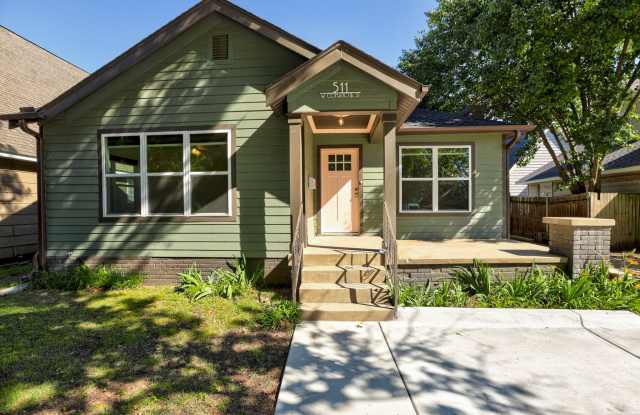 511 W Comanche photos photos