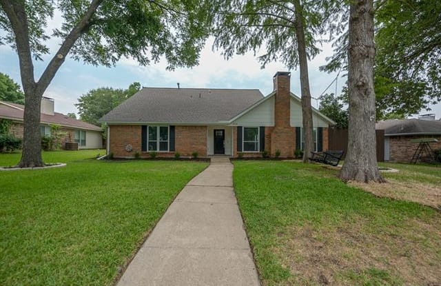 919 Via Del Sur - 919 Via Del Sur, Mesquite, TX 75150