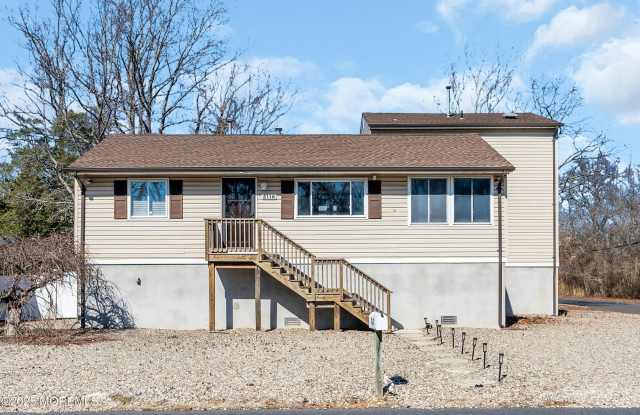 3118 Glasgow Avenue - 3118 Glasgow Avenue, Toms River, NJ 08753 3118 Glasgow Avenue - 3118 Glasgow Avenue, Toms River, NJ 08753