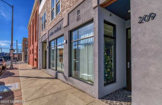 209 Bond Street unit: 3 - 209 Bond Street, Asbury Park, NJ 07712