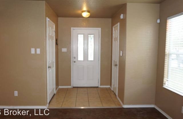 304 Passerina Spur Gallery 3
