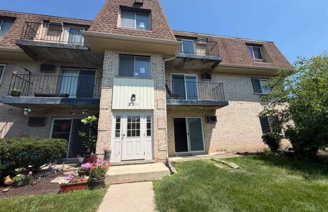 281 SHOREWOOD Drive photos photos