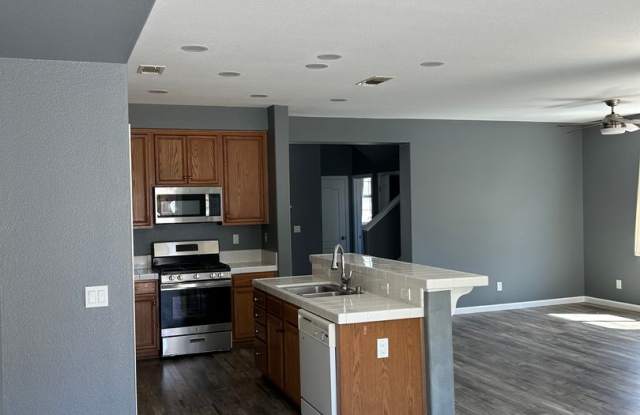 Newly Remodeled 3-Bed Home in Lathrop photos photos