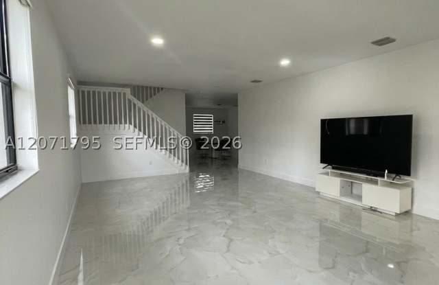 9260 W 35th Ln Gallery 2