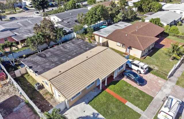 17200 NW 51st Pl Gallery 2