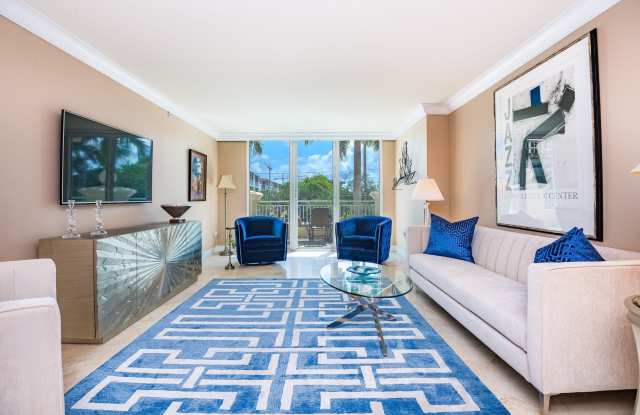 99 SE Mizner Boulevard Gallery 3