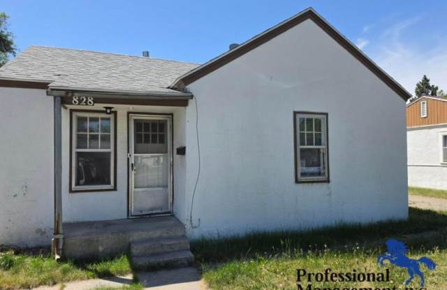 828 Broadwater Ave photos photos