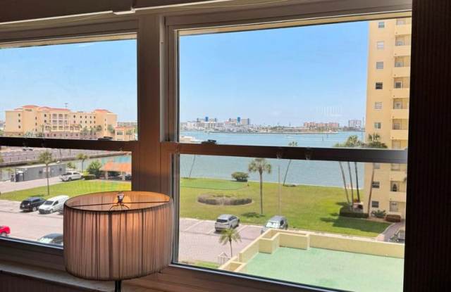 55+ Waterfront Living | Stunning Intracoastal Views | Unfurnished Condo Available Gallery 4