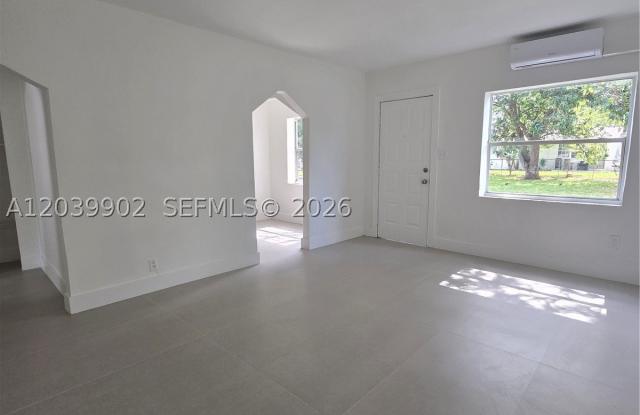 237 SW 13th St photos photos 237 SW 13th St photos photos