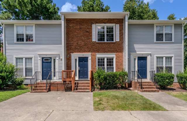 $500 Rental Credit w/Lease Start Date on/before August 10th! Charming Townhome near Downtown Durham with 2 Beds/1.5 Baths photos photos