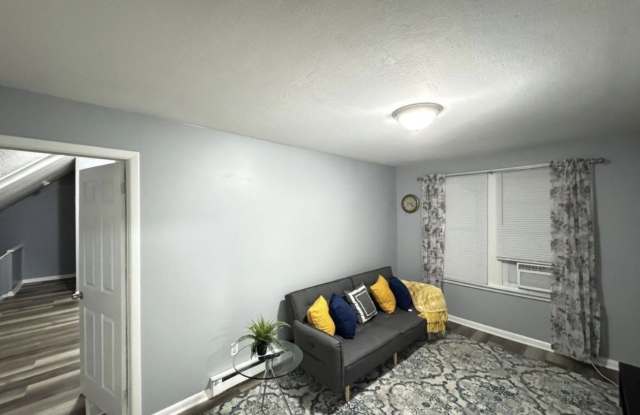 21 Pond Lily Avenue Gallery 2