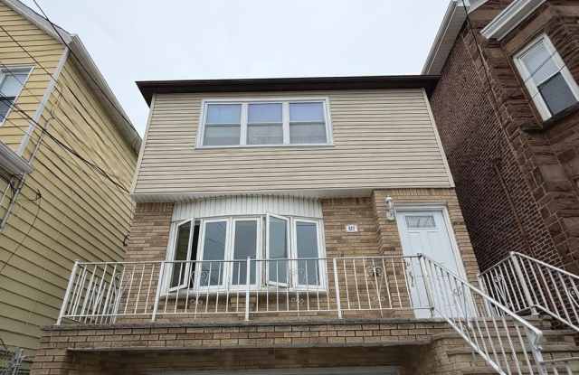 293 AVENUE C photos photos