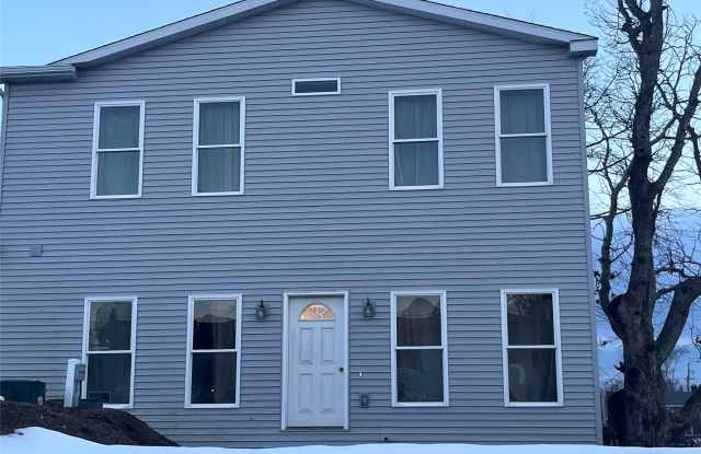 126 Trafalgar Drive photos photos