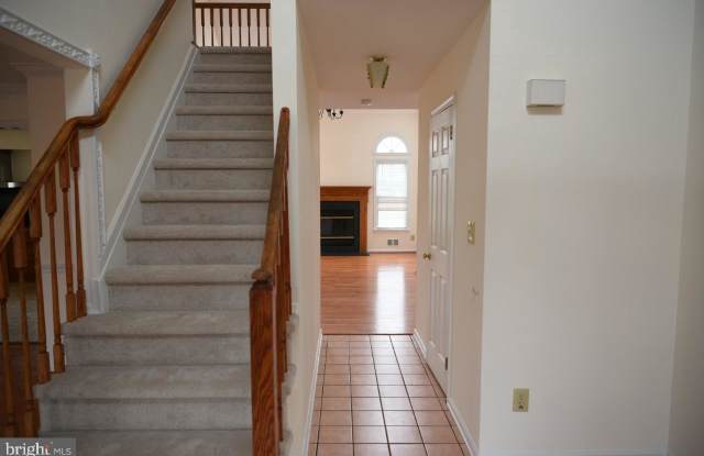 60 SARATOGA DRIVE Gallery 2