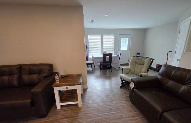 Rayville, LA - Furnished 3Bedroom/1Bath Home Gallery 4