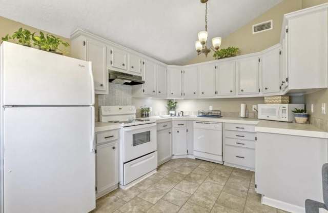 3524 Crescent Street photos photos