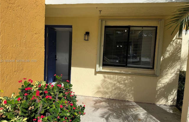 185 Lakeview Dr photos photos