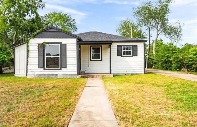 1367 Normandy Drive photos photos