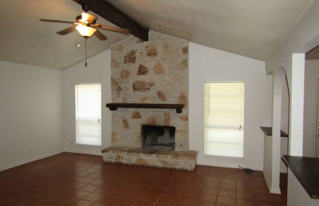 502 HEATHER DR - 502 Heather Drive, Round Rock, TX 78664