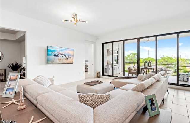 1125 Central Avenue photos photos