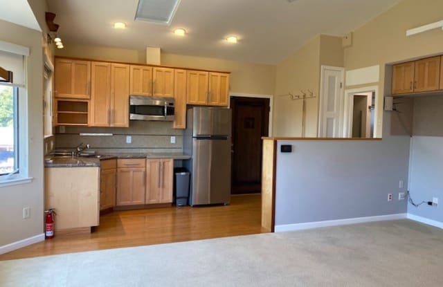 1006 Hawthorne Dr - 1006 Hawthorne Drive, Rodeo, CA 94572
