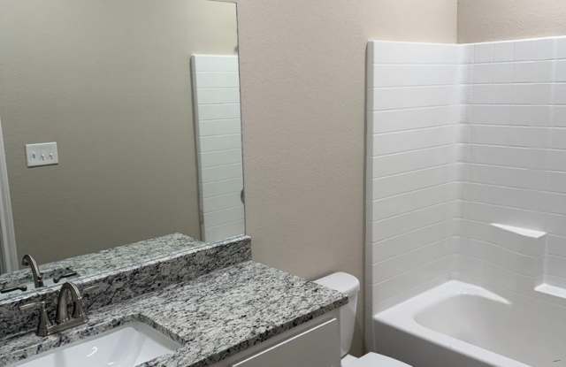 New 2-Bedroom, 1-Bath Duplex Gallery 2