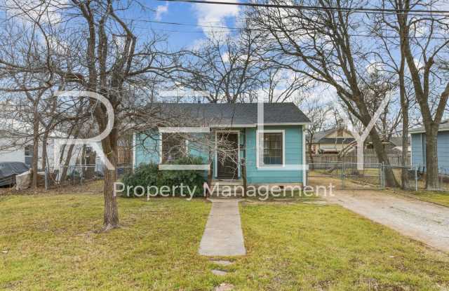 933 E 56 1/2 St Austin, TX 78751 photos photos