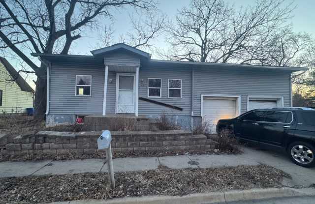 Ranch duplex for Rent - 3 bedroom / 1 bathroom Peoria Heights 61616 photos photos