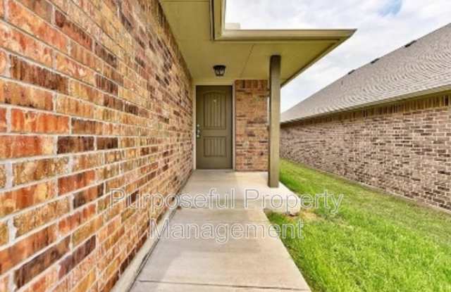 4313 Edinburg Way Gallery 2