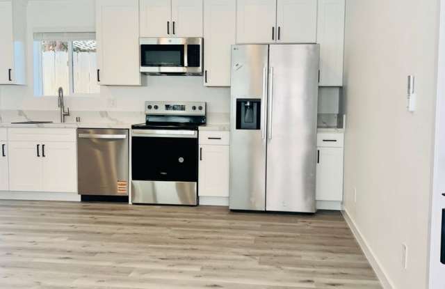 Newly Constructed 2BD/2BA Available in Rancho Peñasquitos! photos photos