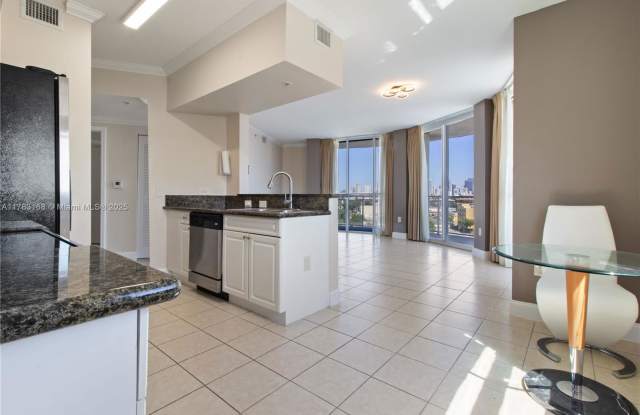 1 Glen Royal Parkway - 1 Glen Royal Parkway, Miami, FL 33125